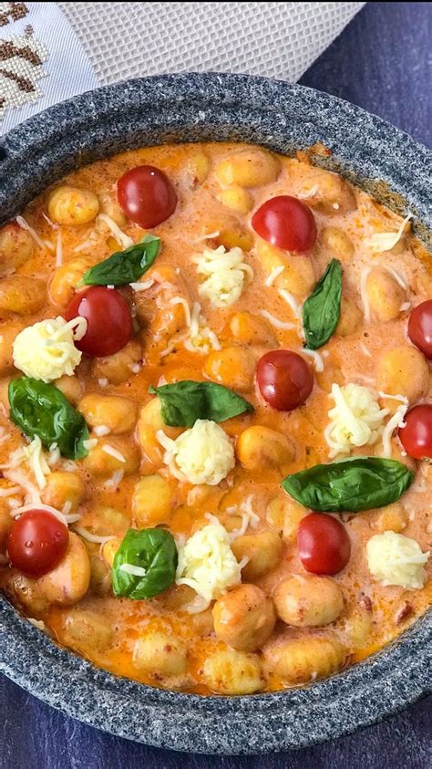 Gnocchi Tomaten Mozzarella - SaltSugarLove Dinner Recipes Crockpot, Easy Dinner Recipes, New ...