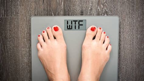 A vitamin D deficiency could be the reason why you’re not losing weight | HealthShots