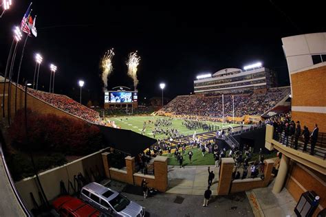 Wake Forest Expanding Alcohol Sales at BB&T Field - Football Stadium Digest