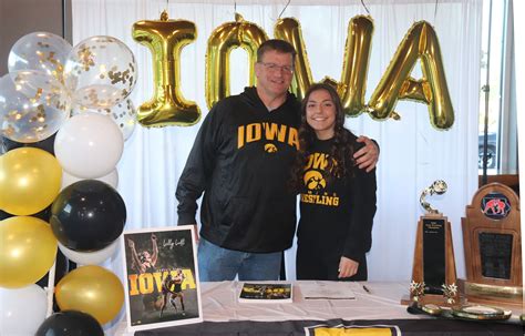 Lilly Luft signs to become member of first Hawkeye women’s wrestling ...