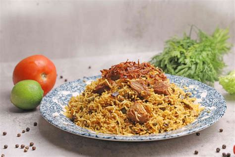 Famous Waqas Biryani Lahore - Detailed Review - Restaurants PK