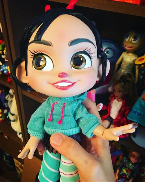 Vanellope | Barbie de natal, Desenhos, Desenhos animados