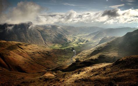 Langdale Valley by Mohain on DeviantArt