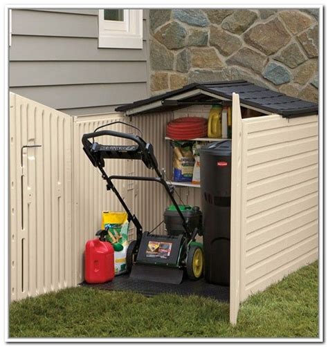 Masrcella: Small storage shed for riding lawn mower