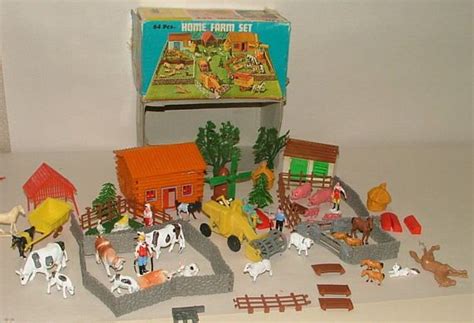 Vintage Farm Set Toy Rare Find With Box 1950's | Vintage farm, Vintage toys, Tin toys