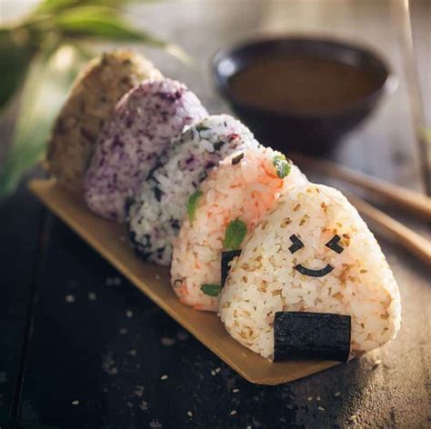 14 Must-Try Onigiri Fillings Ideas & How to Make it