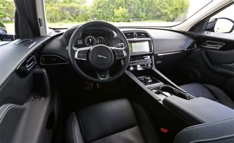 2019 Jaguar E-Pace Price, Release date, Interior, Launch