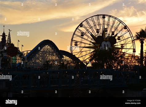 Disneyland Los Angeles Stock Photo - Alamy