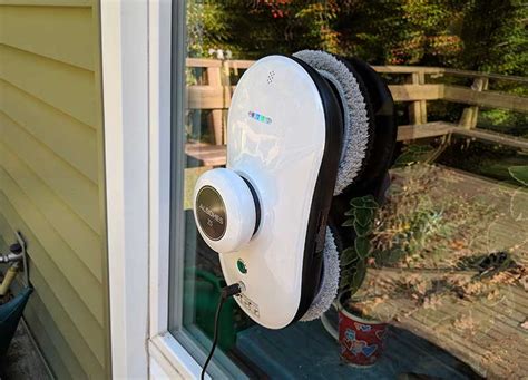 Albohes Z5 robot window washer review - The Gadgeteer