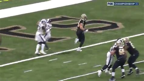 Saints Score After Two Rams Defenders Slam Into Each Other - Daily Snark