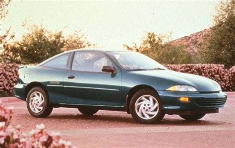 1999 Chevy Cavalier Review & Ratings | Edmunds