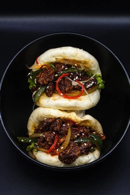 Premium Photo | Beef bakpao