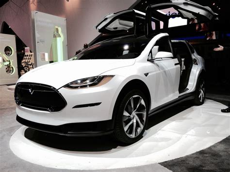 Tesla Model X - new fastest suv in the world - FastestCars.org