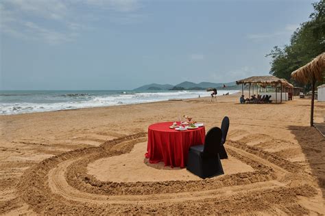 The Lalit Golf & Spa Resort 𝗕𝗢𝗢𝗞 Goa Resort 𝘄𝗶𝘁𝗵 ₹𝟬 𝗣𝗔𝗬𝗠𝗘𝗡𝗧