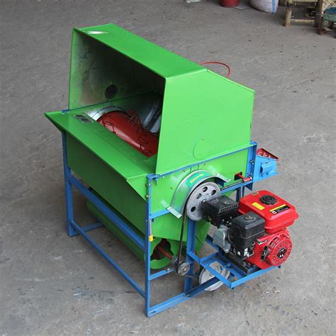 China Threshing Machine Paddy Thresher Rice Thresher Machine Photos & Pictures - Made-in-china.com