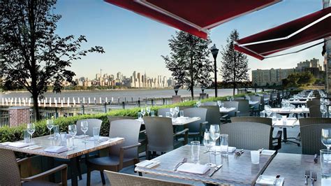 NJ outdoor dining with views of mountains, lakes and skylines