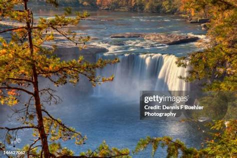 110 Cumberland Falls Stock Photos, High-Res Pictures, and Images ...