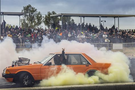 Red CentreNATS 2022 Burnout Masters Finals - Summernats