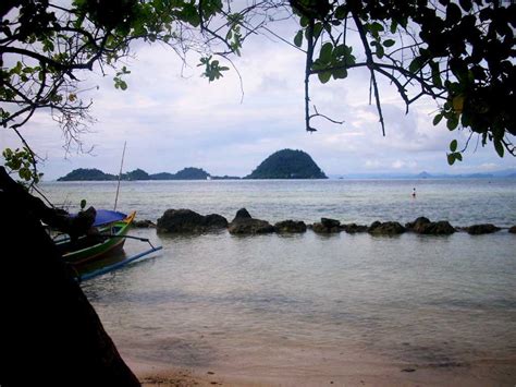 Pantai Pasir Putih Lampung yang Eksotis