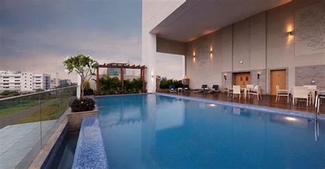 Lemon Tree Hotel, Gachibowli, Hyderabad Pool: Pictures & Reviews ...