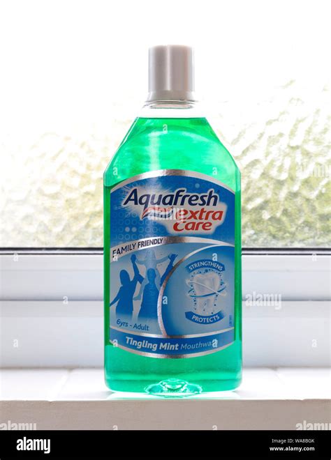 Aquafresh dental mouthwash Stock Photo - Alamy