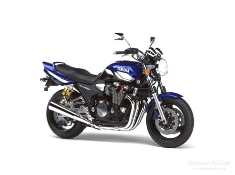 YAMAHA XJR 1300 (1998-2004) Specs, Performance & Photos - autoevolution