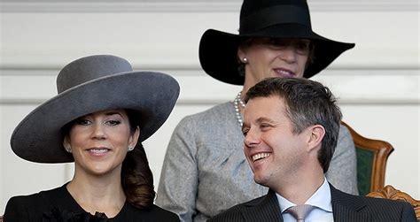 Danish royal couple celebrate 10th wedding anniversary | MiNDFOOD