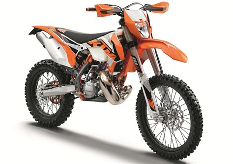 Last chance for a KTM 200 EXC | MCNews