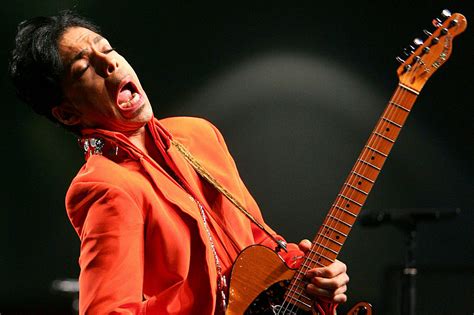 The 'Ugly' Secret Behind Prince’s Epic Guitar Solos