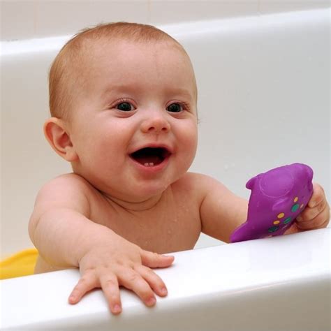 Safe Bath Temperature for Babies, Toddlers and Children - TW