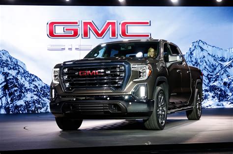 General Motors gears up to 'electrify' GMC pickup trucks : electricvehicles