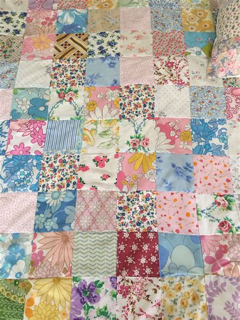 Gorgeous vintage fabric quilt x | Patchwork quilts for sale