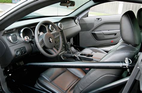 View 2005 Ford Mustang Interior - Photo 88956541 from 2005 Ford Mustang ...