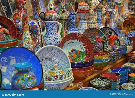 Porcelain Souvenirs of Istanbul Grand Bazaar Stock Photo - Image of oriental, labelled: 40632686