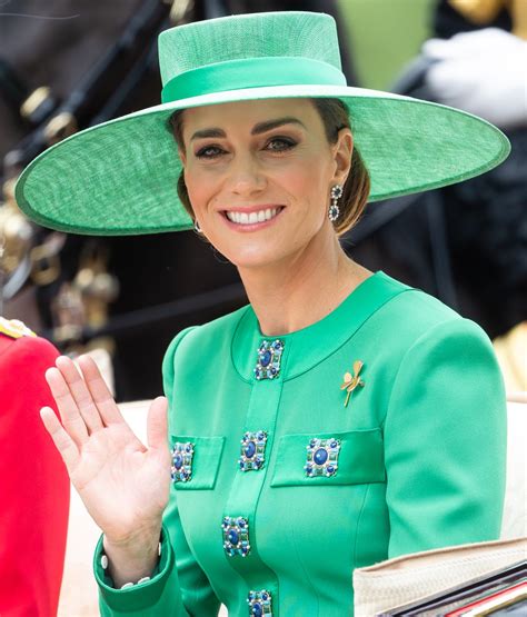 Kate Middleton Wears Emerald Green Outfit at Trooping the Colour 2023, Photos