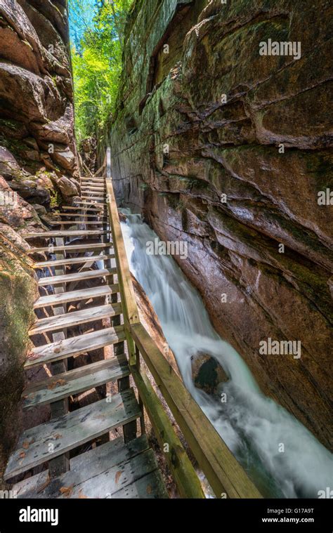 Flume Gorge in Franconia Notch State Park, New Hampshire Stock Photo - Alamy