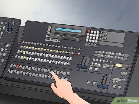 How to Become an Audio Visual Technician: 6 Steps (with Pictures)