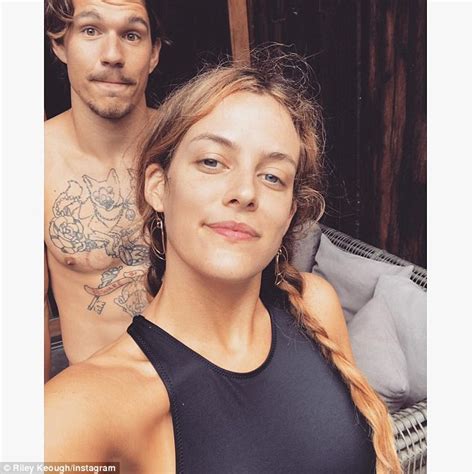 Riley Keough debuts massive 'third life crisis' floral chest tattoo in ...