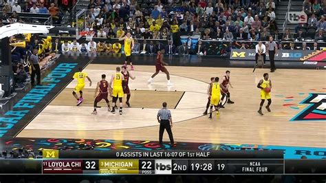 Dunk by Moritz Wagner | NCAA.com