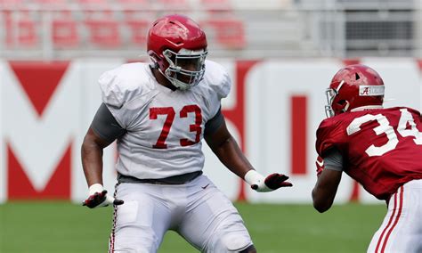 Spotlighting Alabama OT Evan Neal for 2020 football season