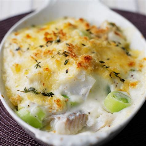 White fish & leek gratin | Healthy Recipe | WW UK | Recipe | Recipes ...