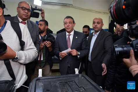 1st LD: Voting for Egypt's presidential election kicks off -Xinhua