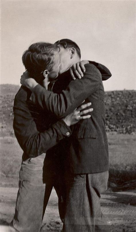 13 Historic Photos of Men in Love, 1850s to 1950s