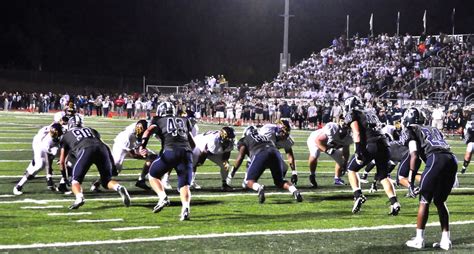 Epic High School Football Game: Blue Springs vs Lee's Summit West 2013 ...