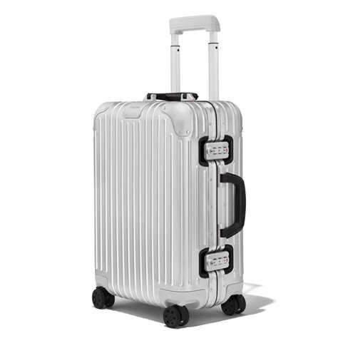 The Rimowa Twist - A Clever Innovation or Gimmick? - Luggage Unpacked