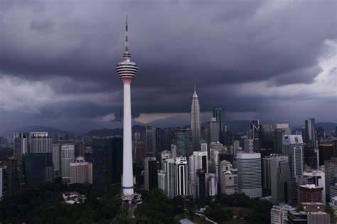 Probe in KL Tower share sale completed, says MACC | The Star