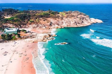 10 Best Beaches Near Brisbane | Man of Many