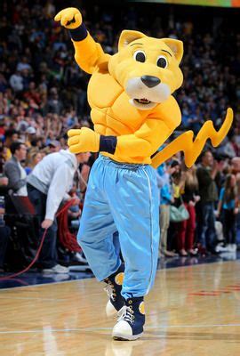 Denver Nuggets mascot, Rocky the Mountain Lion. | Mascot costumes ...