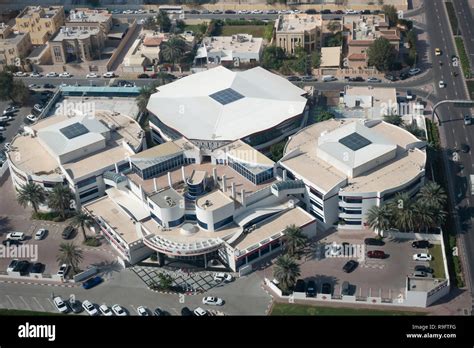 Exterior of canadian university dubai hi-res stock photography and images - Alamy