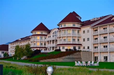 A Fall Family Getaway to Blue Harbor Resort in Sheboygan, Wisconsin — A ...